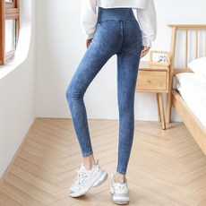 a6804132c445ad0545f75aad67cb70bb2b9c1d7b368df749a3362627d1c2.jpg