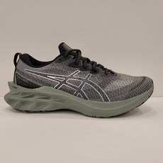 아식스노바블라스트