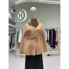 (듀엘/DEWL) 폭스털 라운드넥 케이프코트 L234PSH504