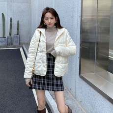 7646f394361ad652874a92f207ca190fa16bdbc738c95c194656dedde0d3.jpg