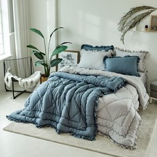 12d82260832d687ff1cce7c6e7ee98db968369abf70cc87611a98f6af14a.jpg