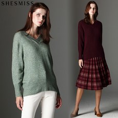 쉬즈미스 쉬즈미스(SHESMISS) 고품격 알파카울소재 멜란지 V넥 니트 (택가격:278000원)