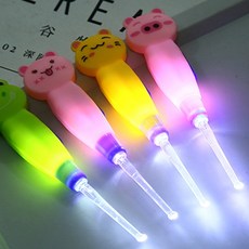LED 불들어오는 귀이개 유아 어린이 귀지 청소 귀여운 조명 귀후비개 귀파개, LED캐릭터귀이개, 1개, 1개입