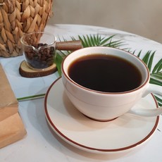 고급 원두 프리미엄 핸드드립용 모카포트 홈카페 스페셜블랜드 에스프레소용 아메리카노 비싼 드립 맛있는 약배전 갓볶은 블랜딩 스페셜티 더치 커피메이커 산미 없는 도매 홀빈