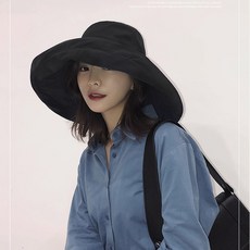 981644a1a36571218ed2c451e210c6dac7413fb78d28584b55cf7bb04e0c.jpg