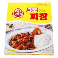 오뚜기 3분 짜장 200g 식품 > 가공/즉석식품 즉석밥/간편조리 카레/짜장/덮밥 즉석카레, 1개