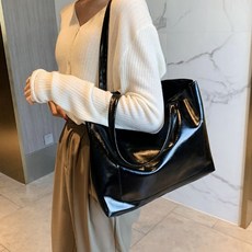 프라다바이커백