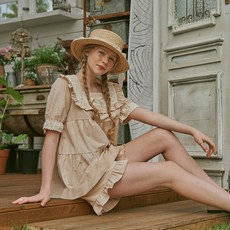 앤의 밀크티 반팔 투피스 베이지 (40수)