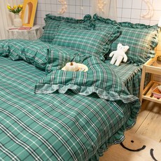 08e9cb9dab893206100bd3de61a03b7be9e4e2d30c175b594f59447b94a3.jpg