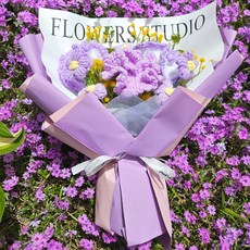 올템 어버이날 스승의날 기념일 니트 꽃다발 한땀 한땀 정성가득 수제 뜨개꽃 완제품 LED 쇼핑백 선물 세트, 퍼플