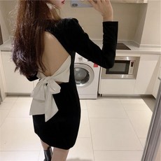 371bd94de75975ee8eb6249004f662d531fe5b958bf97dbe4eee321432fa.jpg