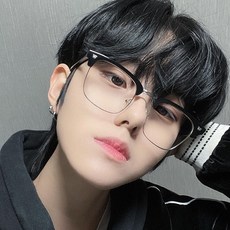 반뿔테