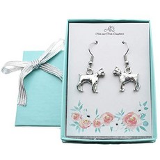 Boxer dog earrings in silver pewter. Boxer earrings. 실버 백랍 소재의 복서 개 귀걸이. 복서 귀걸이. 복서 선물. 복서 쥬얼리. 복서 개