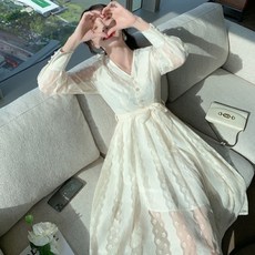 9e6e8f187e8abc231b32a205e781c19ac8f38615ac5fe2d0a99e8f5ab591.jpg