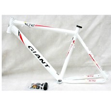 새로운 MTB FRAME Giant XTC EMBO 26 21 브레이크 v 브레이크, 화이트 레드 21inch