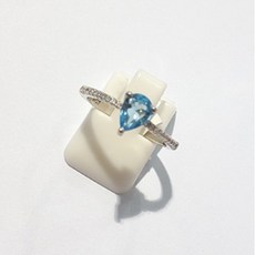 스위블루토파즈반지