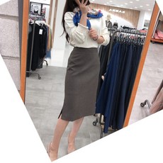 3e129252f4844abc90eb2b4cc9454675655d34fd3b4be77d28cf1326f8c5.jpg