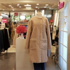 SOUP PLUS S C.U.E NC10 포켓 라운드 롱 무스탕 LVBMU02 (6054431)