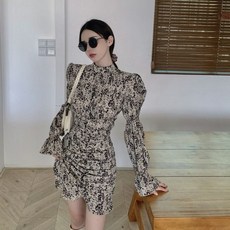 67dbf7047cb3ff252697dbfd5721a8f6c1d2a697d32ede5d1f480ae8f8de.jpg