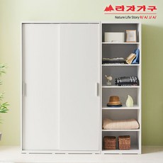 1b45cf78730f4fcfb08aeb7c33fabfc8d5d07e8456ed6af27e3231aa188e.jpg