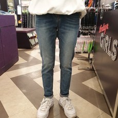 3d3401b7fd26417e13703315f991c18a11ee9bd5a2f6f62f27ea9f53a8b7.jpg