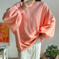 보웬스티치벌룬맨투맨