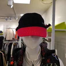 a3cbbd07d8adcb38c57d5683be65e5d1966ca3bc1fdebdef1c72f8b7e1e4.jpeg