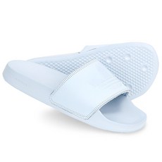 아디다스아딜렛라이트