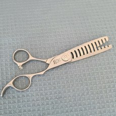 가위쟁이미스터조