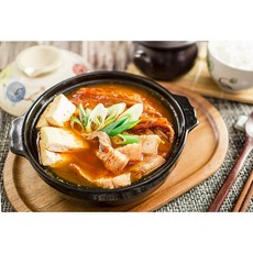 [왕릉골] 김치찌개 밀키트 맛집택배 (1360g 1세트)