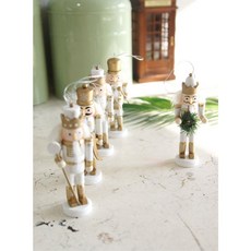 78dcc650e87dd8d06a988661d5cb6bfda78112491a8b67f6b51313c8f535.jpg