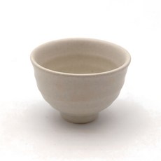 月鹽韓國產陶瓷螺殼酒杯, 1個, 乳白色
