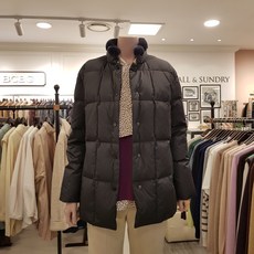 9b6f1af943ee9ca7e4239cc52832c61b44bbd0699c5d26889c9510ba36a4.jpg