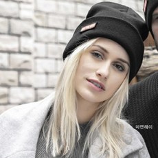 8ffcfb5910923fedf9ce60e9942c0d473accff7eb37323c1a019bce55b08.jpg
