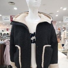 82c74f649da88807046e8577000d6ecaf55ba37c3b19ffad1ff5babba0d8.jpg