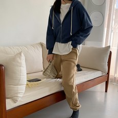 a6f34921c1bffdfc28a7d8f9c1be1aa213576ee0ab4e37e756014da506eb.jpg