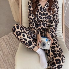 봄날의꽃 긴팔 레오파드 호피 잠옷 파자마