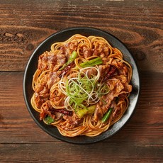 한국야쿠르트의 새이름 HY 편스토랑 어남선생 우삼겹 차우미엔 밀키트 2인분