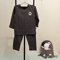 d31b99226ef641d2b2e8590bff340ea1c001bcd8fb070e90bd8c9ea06d34.jpg