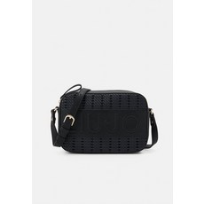 루이까또즈남성크로스백