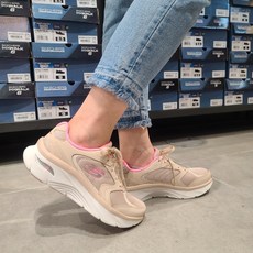 스케쳐스디럭스워킹화