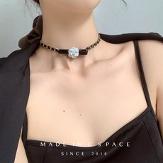 여성목걸이 장미 블랙 초커 골드 가죽 조절가능 249