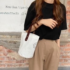 fe80db926a82fff7fdeb2c6a2d1f86bb9b4e0d7a05c039cb7bf35bbd1c36.jpg