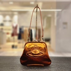 비비안웨스트우드클러치