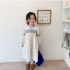 03ff23e762bfdffd31ac866be1016481506fbbd909c7bd094b834d0defca.jpg