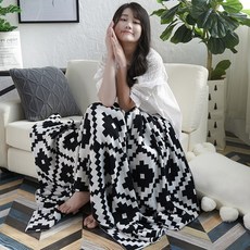 dae10280373b7a57dff26a06107c917483df346b396ac874ce9ee431aae5.jpg