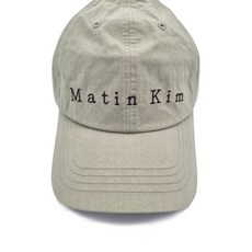 마뗑킴 MATIN KIM TYPO 로고 볼캡 라이트카키 MK2434HT011MLK