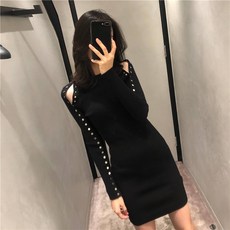 블랙 색깔 여성 겨울 가을 슬림 긴 소매 오프숄더 어깨트임 상의 힙랩 이너웨어 트렌드