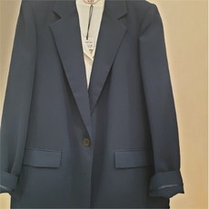 35ecaf6ca2bb8764c6eff43c0ef5ab1c1019f8212ba707ebf1ba55b1d9b9.jpg