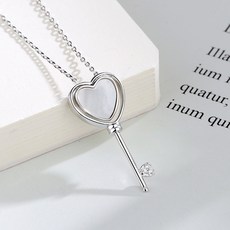 oui자물쇠목걸이
